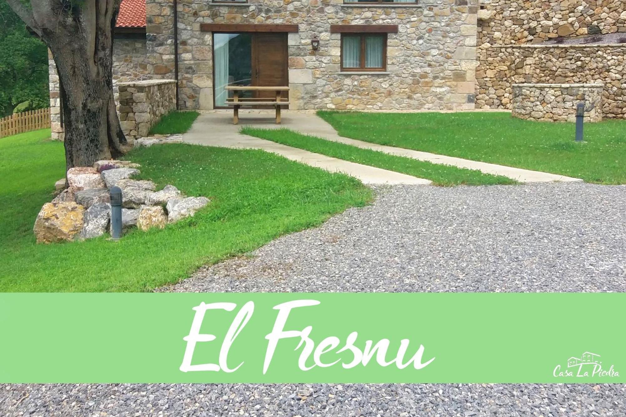Apartamentos Rurales Casa La Piedra Collia Екстер'єр фото