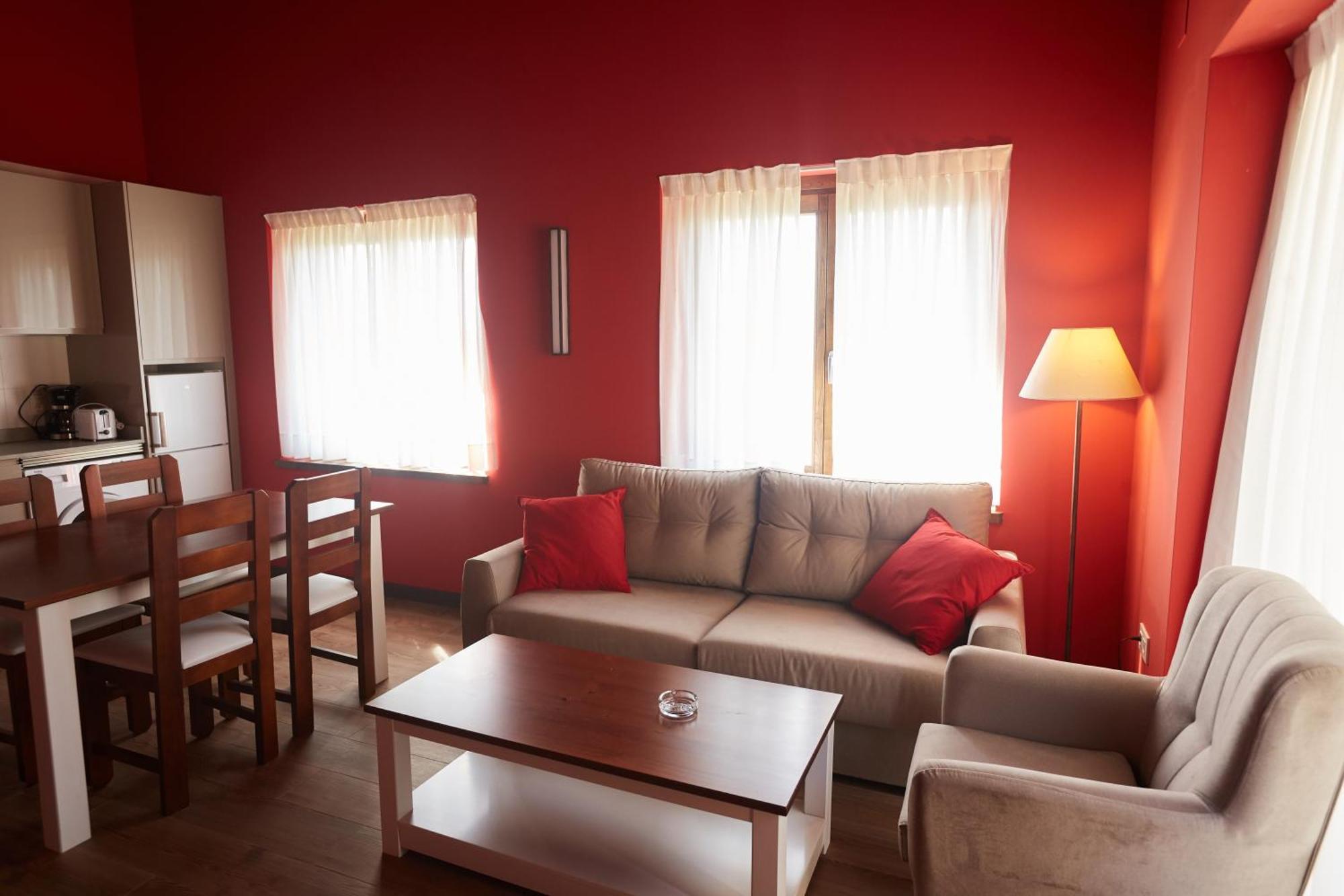 Apartamentos Rurales Casa La Piedra Collia Екстер'єр фото