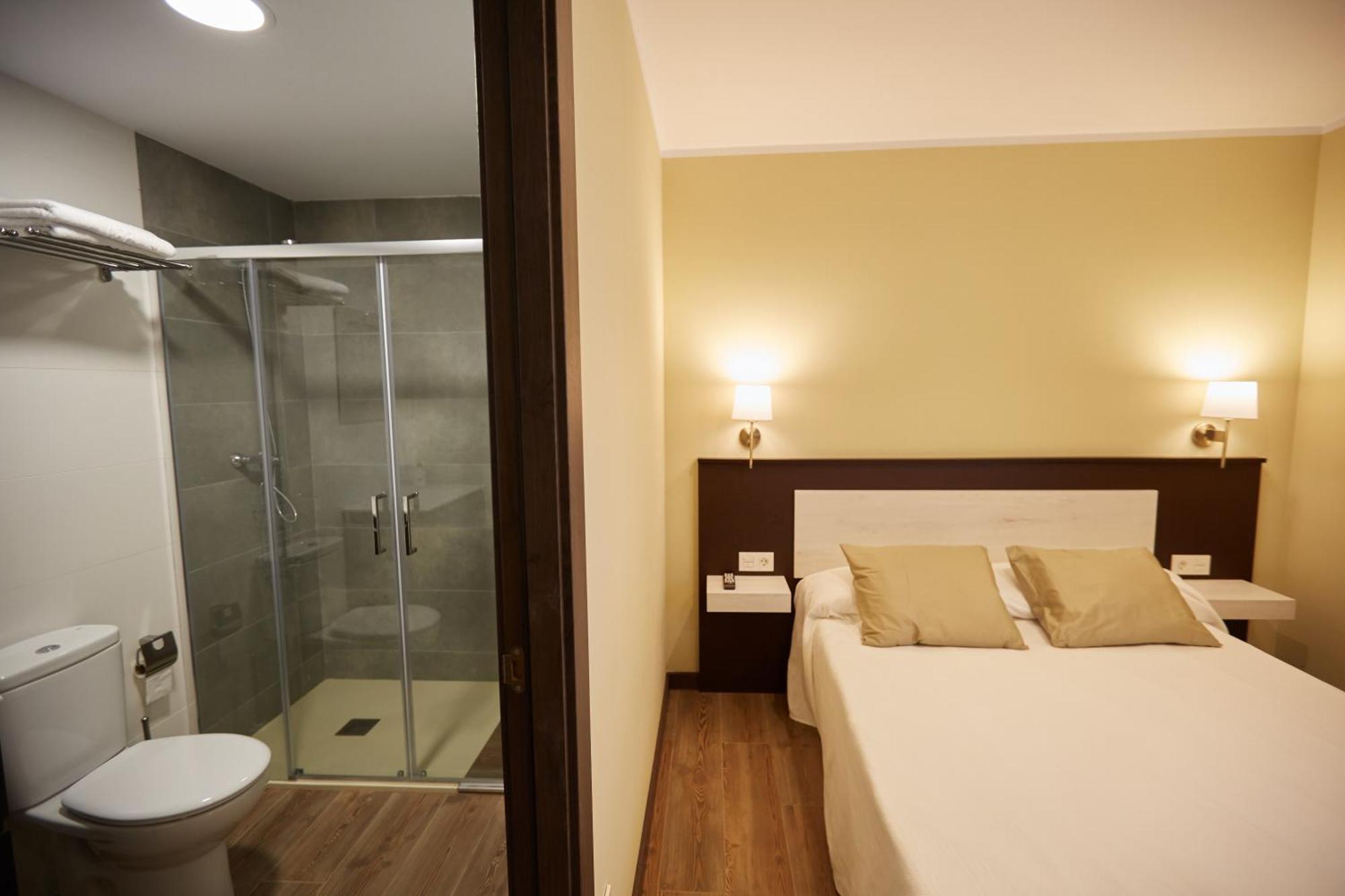 Apartamentos Rurales Casa La Piedra Collia Екстер'єр фото