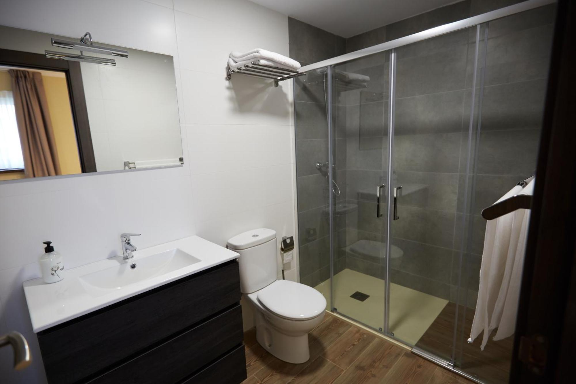 Apartamentos Rurales Casa La Piedra Collia Екстер'єр фото